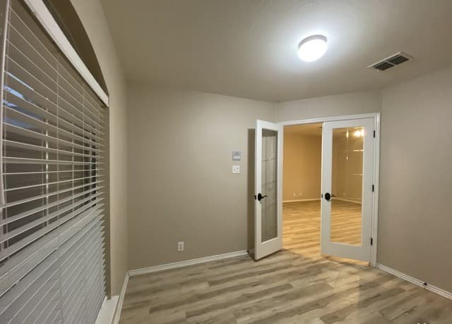 3-bedroom rental at 8935 Liberty View in Converse, TX — photo 5