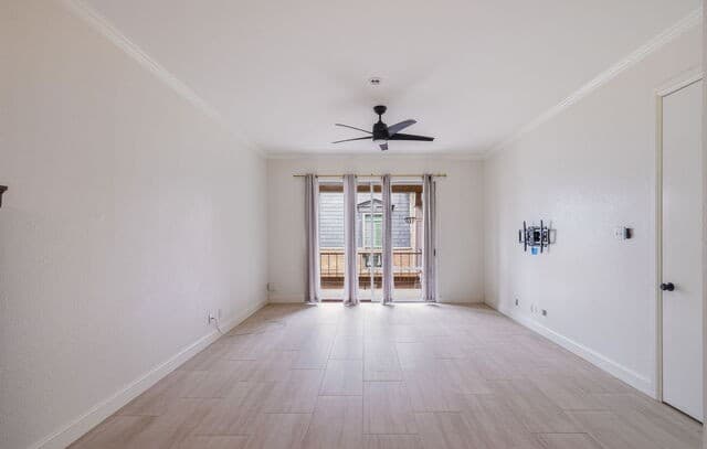 2-bedroom rental at 7711 Broadway Unit 3B in San Antonio, TX — photo 5