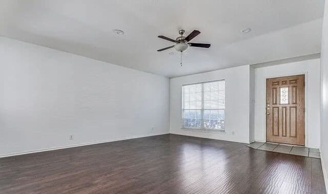 3-bedroom rental at 1222 Cougar Country in San Antonio, TX — photo 4