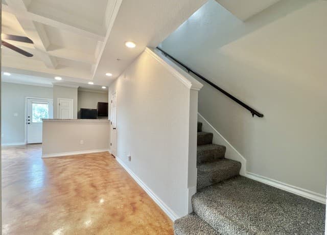 3-bedroom rental at 6410 Attucks Ln in San Antonio, TX — photo 3
