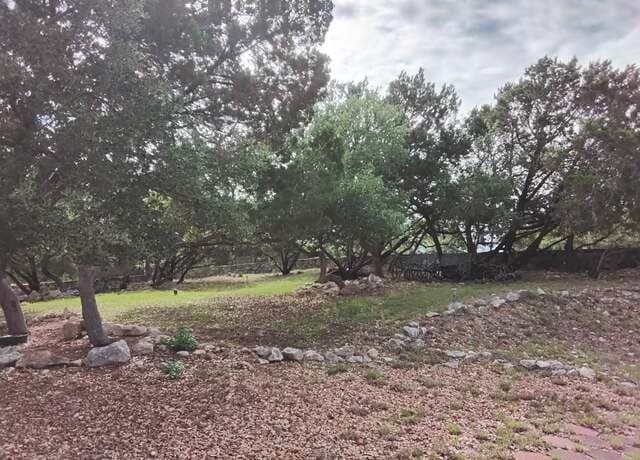 3-bedroom rental at 511 Solo St in San Antonio, TX — photo 3