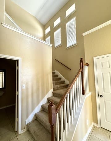 3-bedroom rental at 1218 Cresswell in San Antonio, TX — photo 3