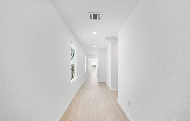 3-bedroom rental at 3707 Moon Hill Rd in Marion, TX — photo 3