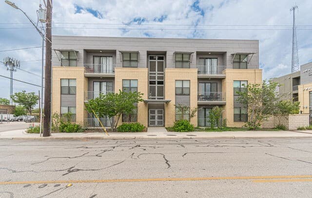 2-bedroom rental at 711 S Frio Unit 2201 in San Antonio TX