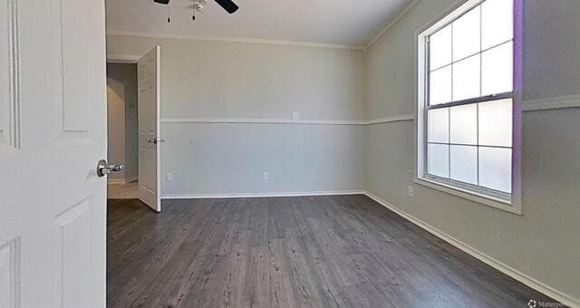 4-bedroom rental at 1211 Lee Hall Unit 1 in San Antonio, TX — photo 4