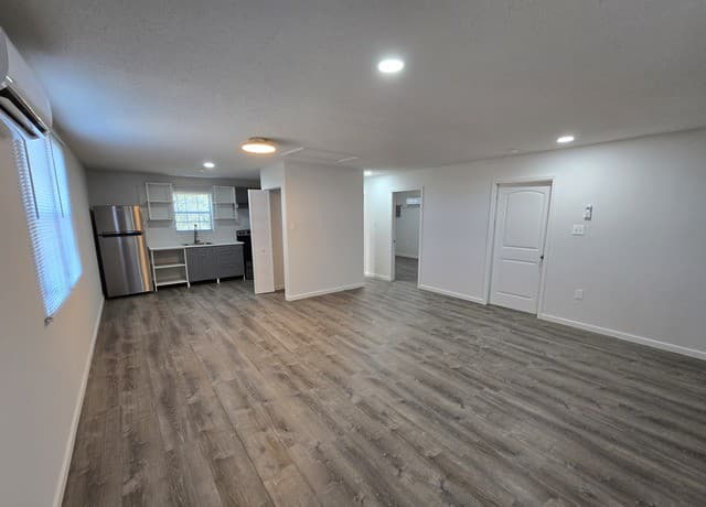 2-bedroom rental at 154 Hopi Trl in Bandera, TX — photo 5