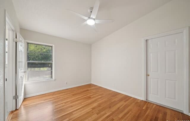 4-bedroom rental at 407 Haverford Dr in San Antonio, TX — photo 5