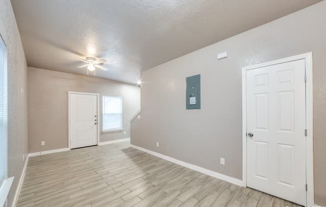 2-bedroom rental at 234 Gould St Unit 102 in San Antonio, TX — photo 5