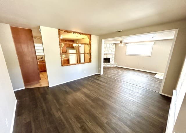3-bedroom rental at 206 Northview Dr. in San Antonio, TX — photo 4