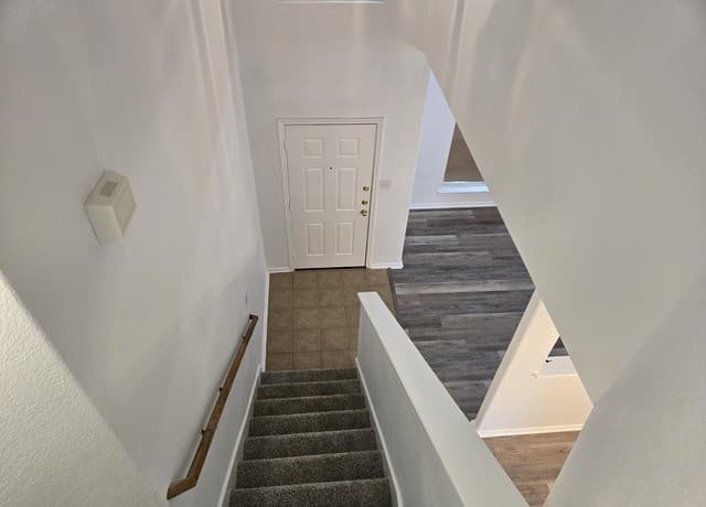 4-bedroom rental at 405 Point Valley in San Antonio, TX — photo 3