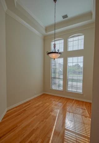 3-bedroom rental at 30901 Wood Bine Way in Fair Oaks Ranch, TX — photo 3