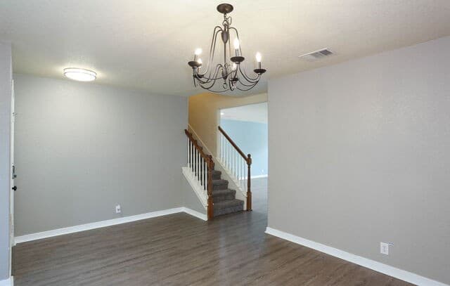 5-bedroom rental at 6819 Liberty Stone in San Antonio, TX — photo 5