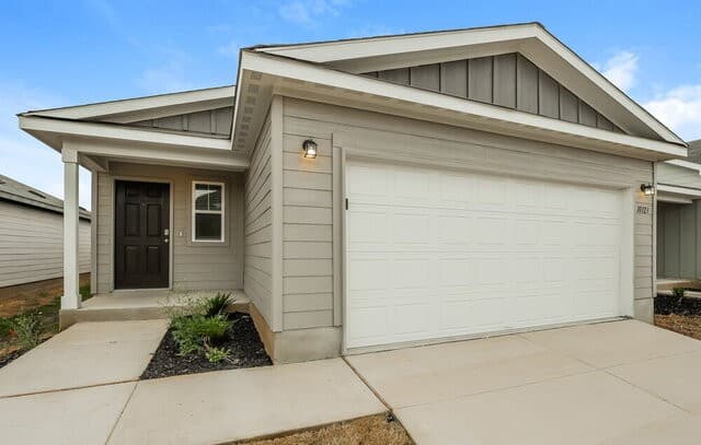 3-bedroom rental at 10323 Monte Carmel Pl in Converse, TX — photo 3