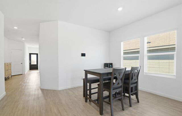 4-bedroom rental at 12811 Sage Turn in Converse, TX — photo 4