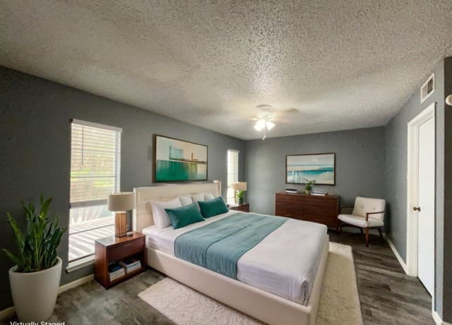 3-bedroom rental at 8731 Tradewind Dr in Windcrest, TX — photo 3