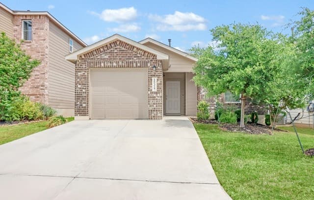 3-bedroom rental at 15327 Shortwing in San Antonio TX