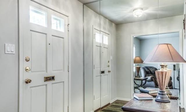 2-bedroom rental at 342 E Terra Alta in San Antonio, TX — photo 2