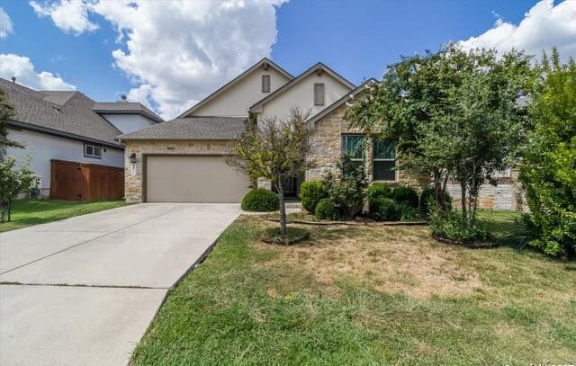 3-bedroom rental at 9815 Catell in Boerne, TX — photo 2