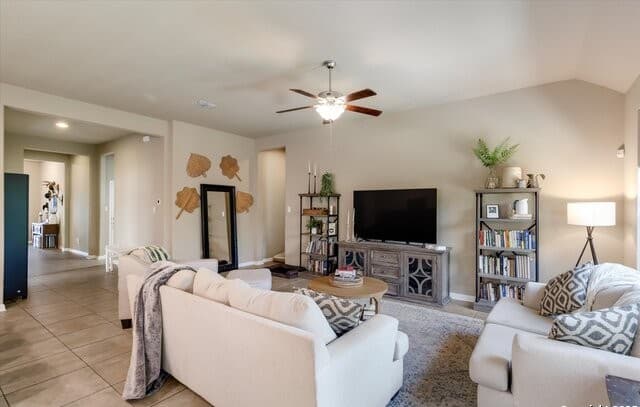 3-bedroom rental at 9815 Catell in Boerne, TX — photo 5