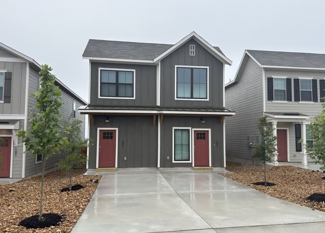 3-bedroom rental at 7153 Magnolia Crk Unit 201 in San Antonio TX