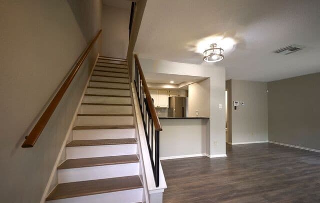 2-bedroom rental at 12610 Uhr Ln Unit 335 in San Antonio, TX — photo 4
