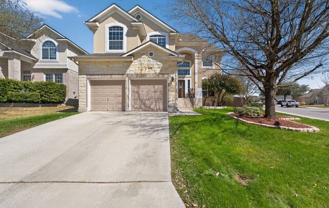 4-bedroom rental at 26002 Meadowlark Bay in San Antonio TX