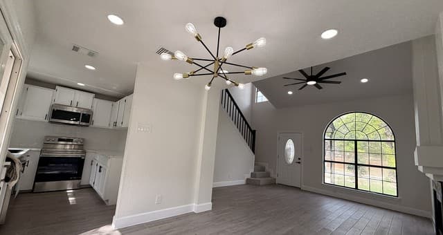 3-bedroom rental at 6283 Valley Bay Dr in San Antonio, TX — photo 5