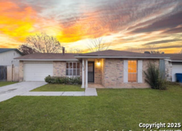 3-bedroom rental at 5814 Cliffdale Dr in San Antonio TX