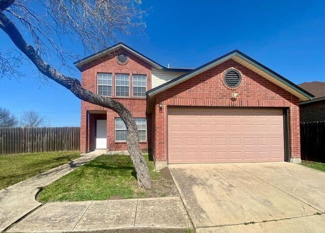 3-bedroom rental at 6106 Secret Shores in San Antonio TX
