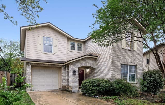 3-bedroom rental at 34 Basin Elm in San Antonio TX