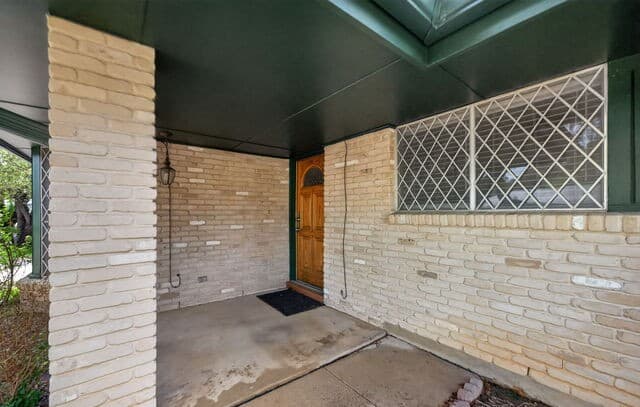 3-bedroom rental at 3743 Newrock Dr in San Antonio, TX — photo 5