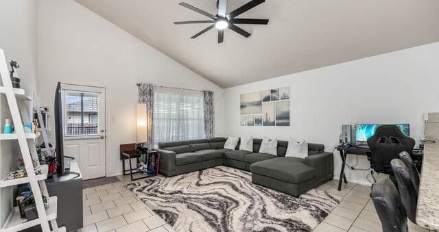 4-bedroom rental at 2638 Willow Pond in San Antonio, TX — photo 5