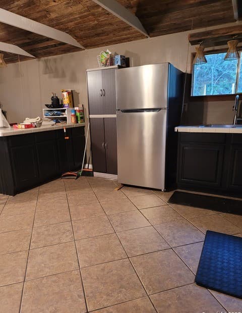 1-bedroom rental at 11489 S Foster Rd Unit LOT 3 in San Antonio, TX — photo 3