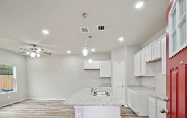 3-bedroom rental at 8911 Fm 1560 N Unit 203 in San Antonio, TX — photo 2