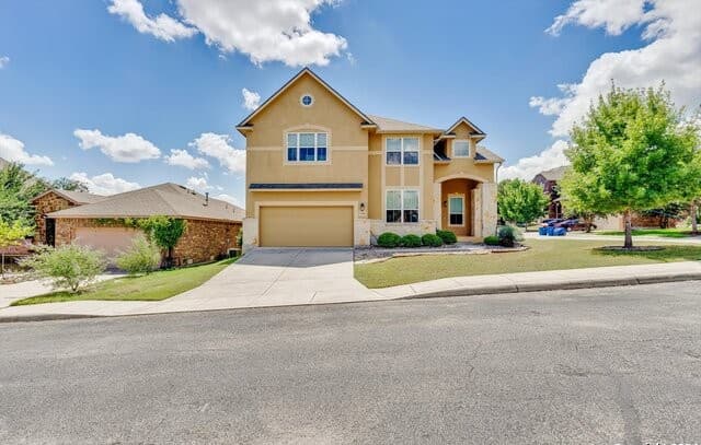 5-bedroom rental at 23902 Alpine Ldg in San Antonio TX