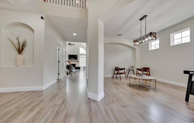5-bedroom rental at 23902 Alpine Ldg in San Antonio, TX — photo 4