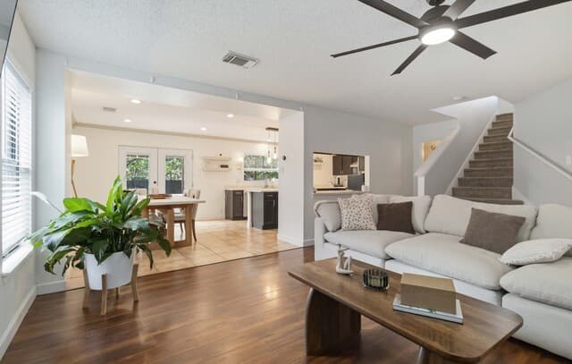 3-bedroom rental at 11219 Taylor Crest in San Antonio, TX — photo 4
