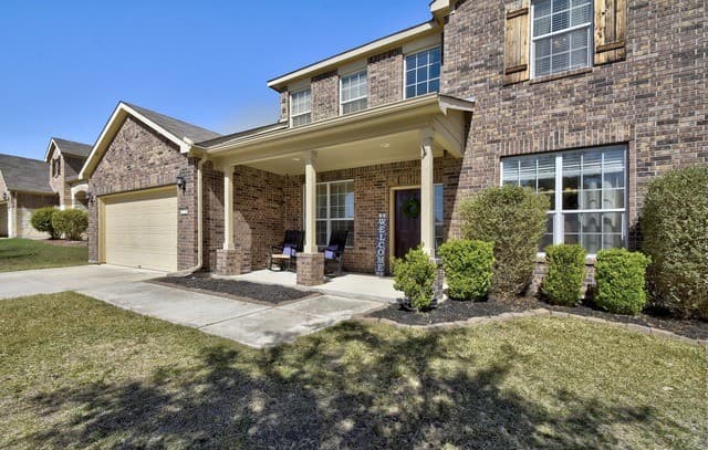 4-bedroom rental at 3726 Retreat Run in San Antonio, TX — photo 2
