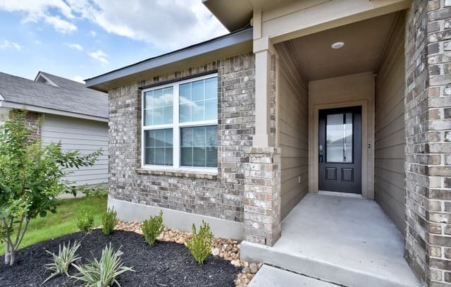 3-bedroom rental at 9959 Bratten Rise in San Antonio, TX — photo 2