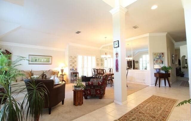 4-bedroom rental at 8 Dallari Ct in San Antonio, TX — photo 4