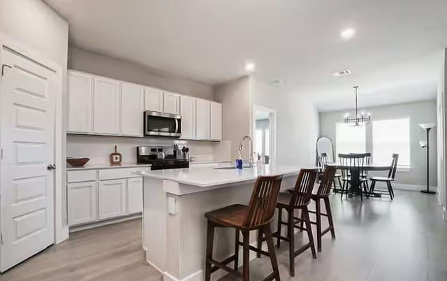 4-bedroom rental at 5536 Jewel Curve in San Antonio, TX — photo 4