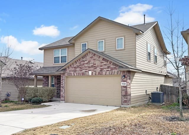 4-bedroom rental at 9320 Cord Grass in San Antonio, TX — photo 2