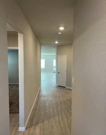 4-bedroom rental at 10538 Borlaug St in Converse, TX — photo 3