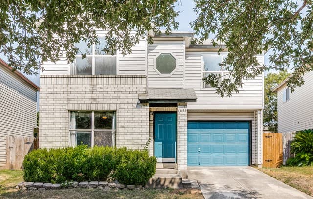 3-bedroom rental at 8839 Breezefield in San Antonio TX