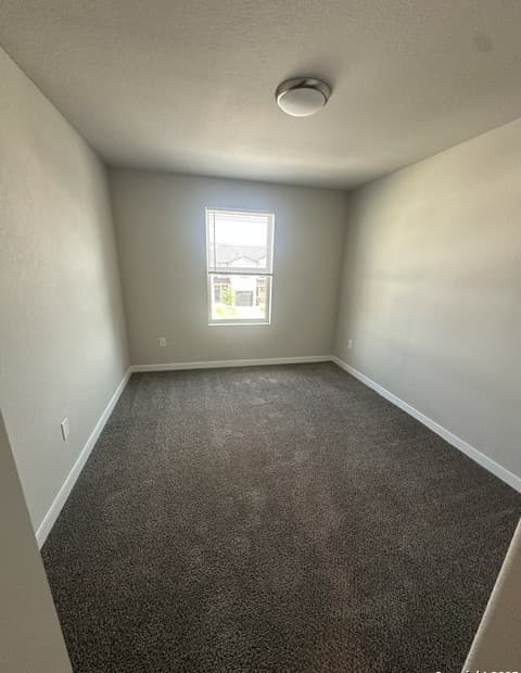 3-bedroom rental at 8419 Via Verona Unit 103 in San Antonio, TX — photo 5