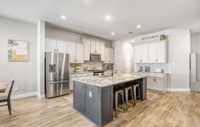 4-bedroom rental at 1125 Cadogan Squire in San Antonio, TX — photo 4
