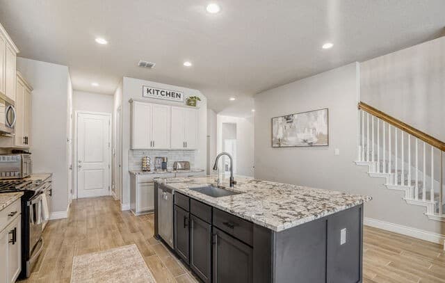 4-bedroom rental at 1125 Cadogan Squire in San Antonio, TX — photo 5