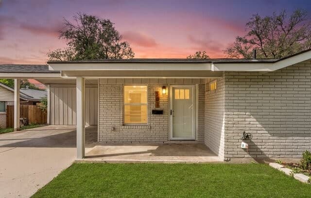 3-bedroom rental at 307 Dawnridge Dr in San Antonio, TX — photo 3