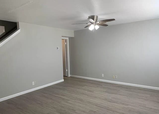 3-bedroom rental at 5014 Kenton Trace in San Antonio, TX — photo 2