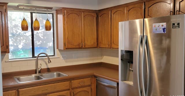 3-bedroom rental at 4919 Timber Wind in San Antonio, TX — photo 4